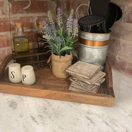 Cozy 2-Bedroom Farmhouse With Parking On Premise Smyrna Luaran gambar