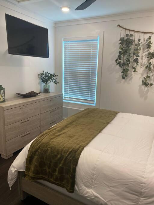 Cozy 2-Bedroom Farmhouse With Parking On Premise Smyrna Luaran gambar